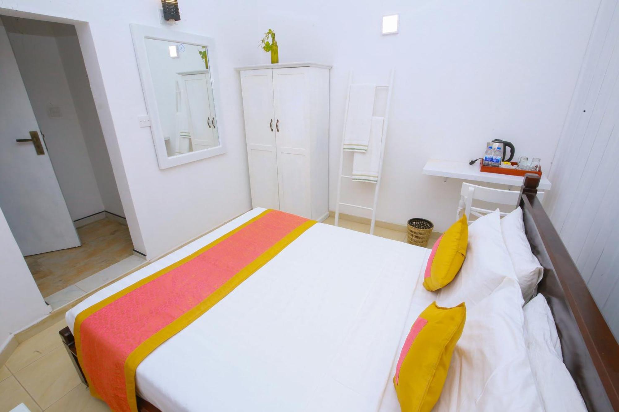 Ceylon House By Sunrise Otel Procida Dış mekan fotoğraf